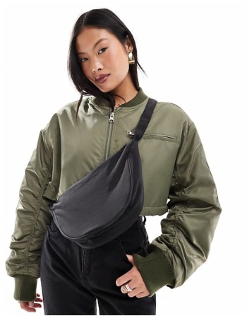bumbag in black
