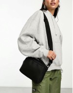 14100 unisex box bag in black