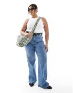 XL bumbag in green leopard