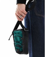 Jester crossbody bag in green