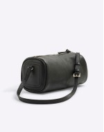 leather shoulder bag in black