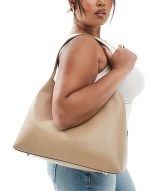 PASQ structured shoulder bag in mocha mousse