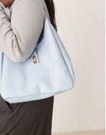 slouch clasp detail large tote bag in blue